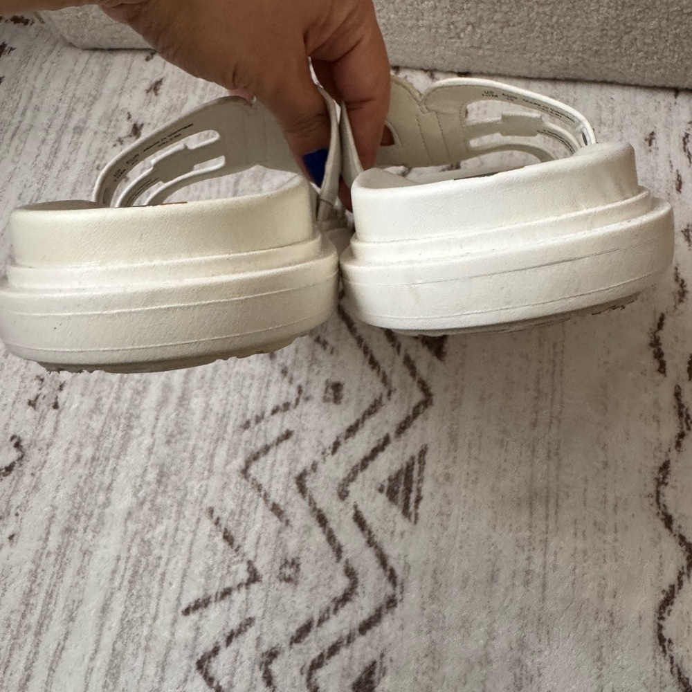 White Sam Edelman Sandals - Picture 2 of 14
